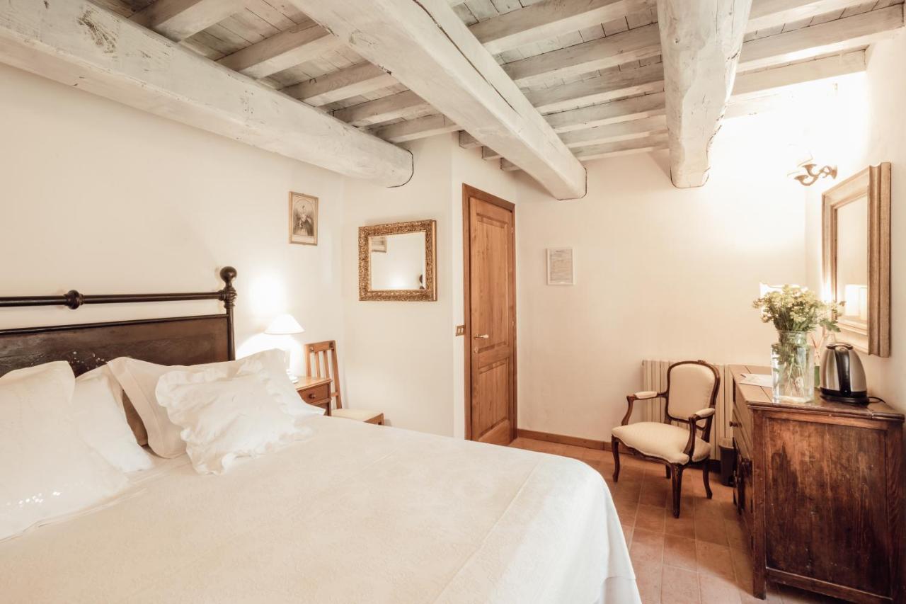 B&B Casatorre Saludecio Exterior photo